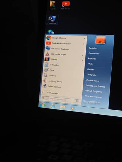 Toshiba s100. Window 7 ha.