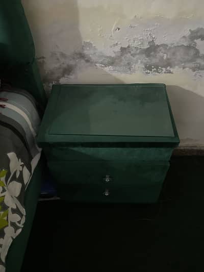 Bed with matress side tables and carpet all for sale