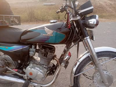 honda 125 1996 model all ok jneiun just buy and drive 03208833544