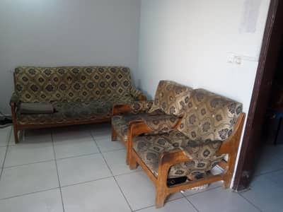 wooden used 5 seater sofa