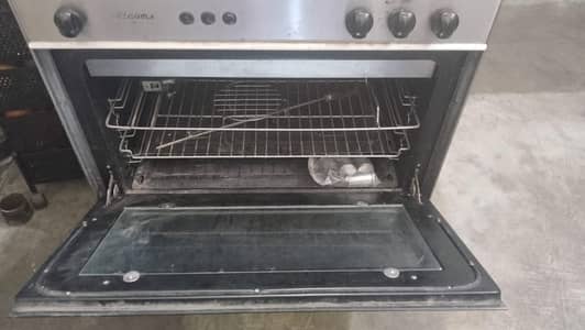 cooking Range slightly used