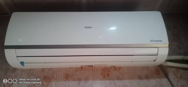 Haier inverter 1.5 ton Ac for sale 2 years use only 10/10 condition