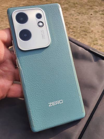 Infinix Zero 30