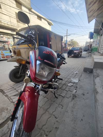 Honda 100cc pridor new lush condition