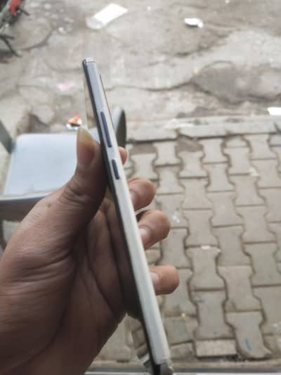 all ok with 44 wad fast charger with box