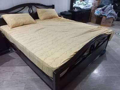 bed room complete set