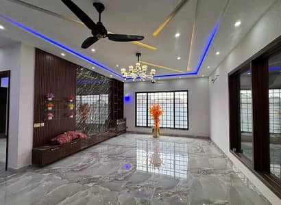 21 Marla House Available In Bahria Town - Tauheed Block For sale