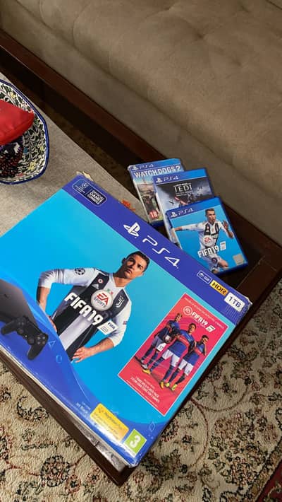 Ps4 Slim 1TB with games