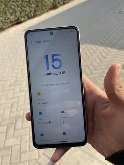 Vivo y19s 10by10 zero scratch with all accessories golden color