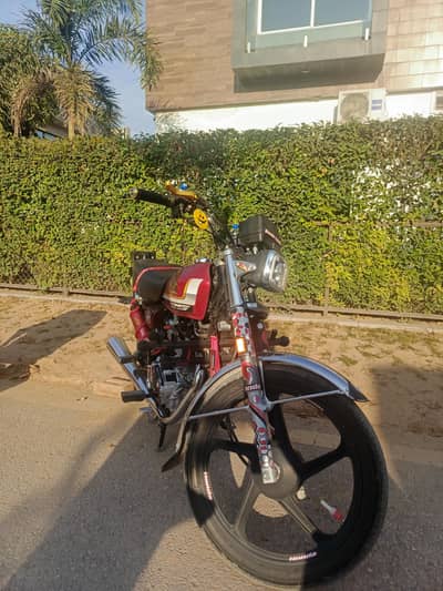 Honda 125 Full Modified Self With Remort start system
