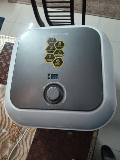 Beetro WFE-25 Instant Electric Geyser For Sale With Warranty