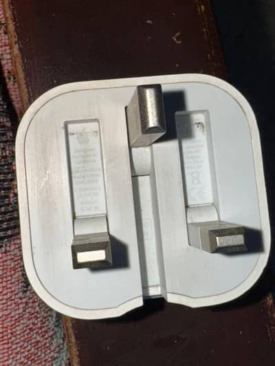 iphone 15 pro charger used like new