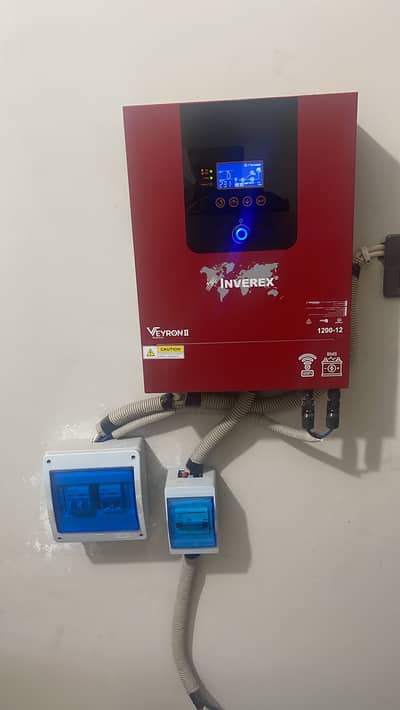 Inverex Veyron II 1200W-12V