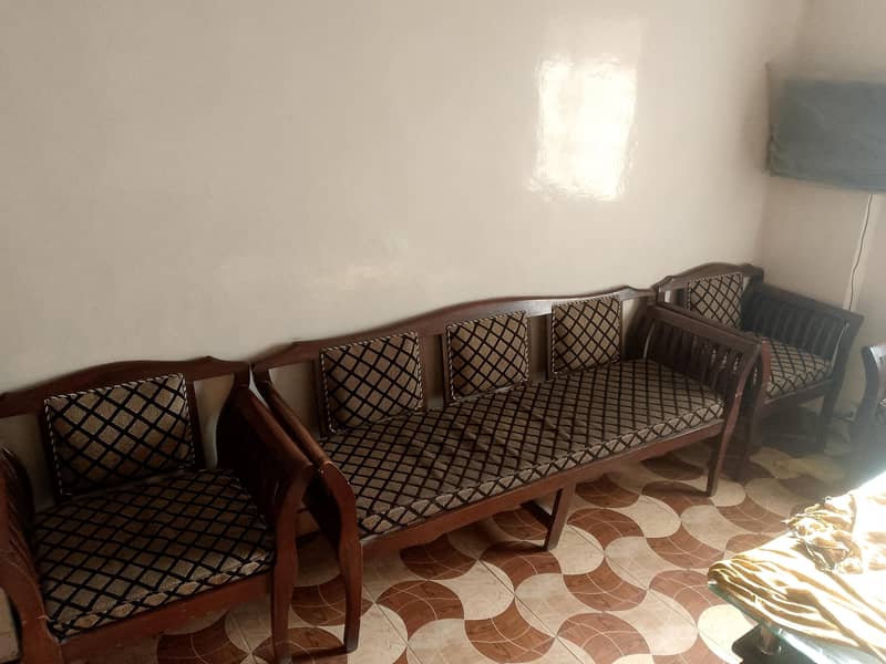 Sofa set 0