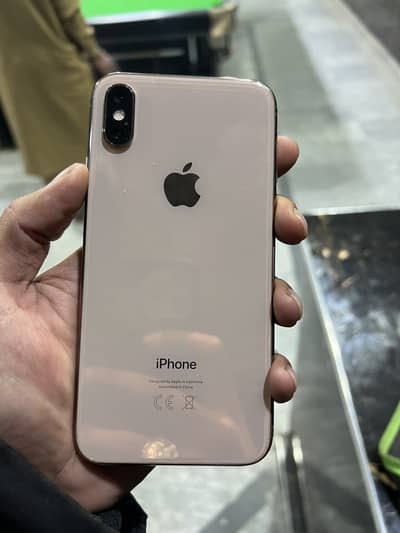 i phone xs pta 64 gb lush condition compleeet boxe exchnge possible