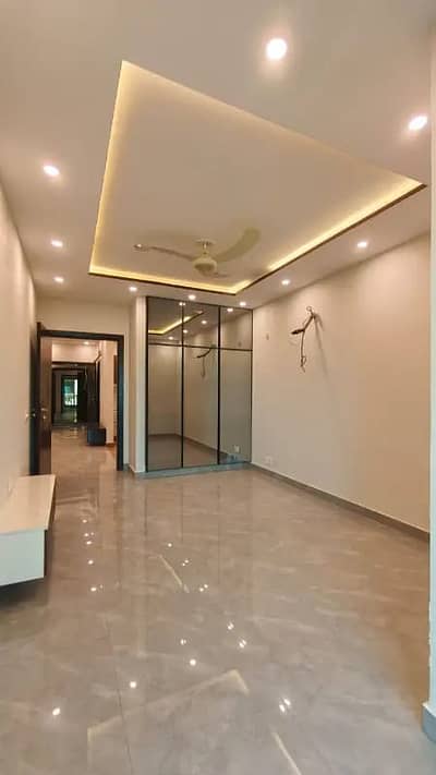 [NON FURNISHED] 1 Bed Apartment For Rent In Al Kabir Town Phase 2 | Main Market | Rent 30,000