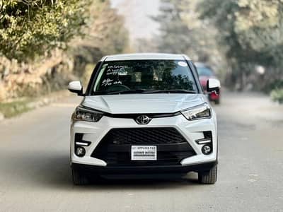 TOYOTA RAIZE Z FULL OPTION 2020 model fresh import