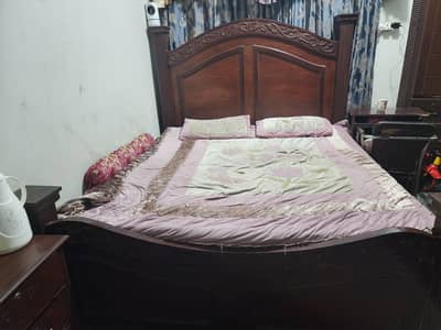 Bedroom set for sell