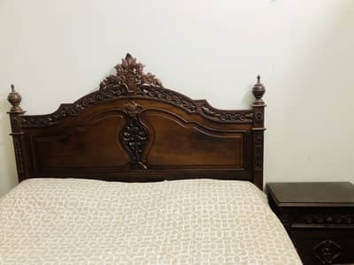 Pure sheeshum wood bedset