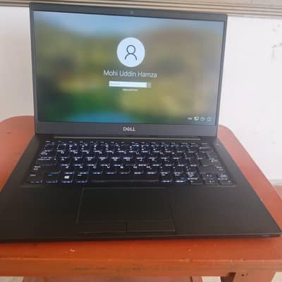 Dell latitude7390  core i7 gen8