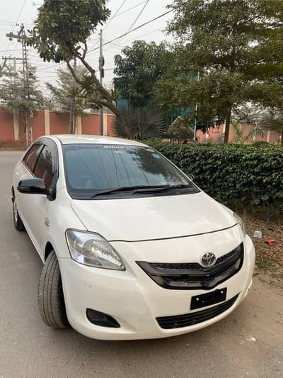 Toyota Belta car 1300cc Automatic for sale