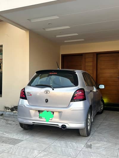 Toyota vitz 1000cc