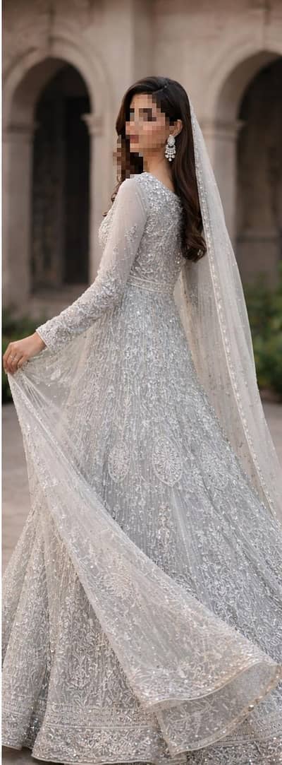 valima maxi . . used once