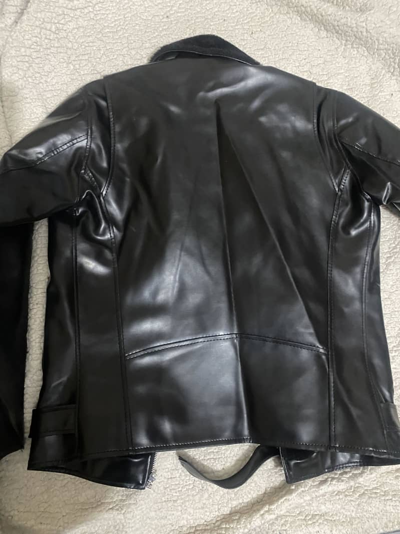 2 Leather jacket 3