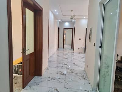 Brand New 1 Kanal Upper Portion For Rent