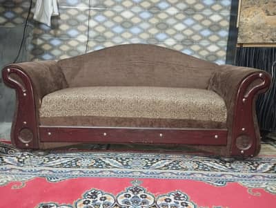 poshish sofa
