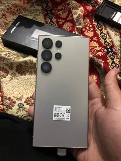 Samsung Galaxy S24 ultra new condition