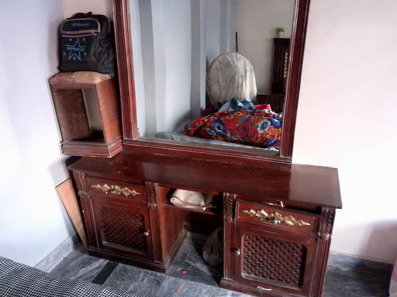 Bed dressing table 4