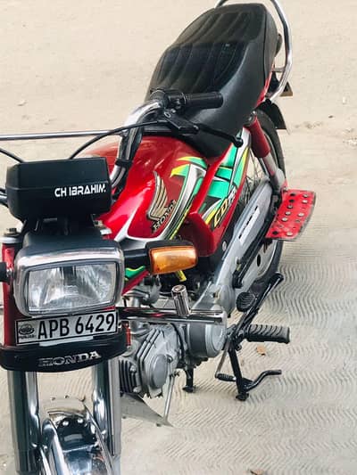 Honda CD 70 for sale in very good condition