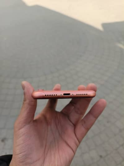 Apple IPhone XR (Waterpack) With Chip