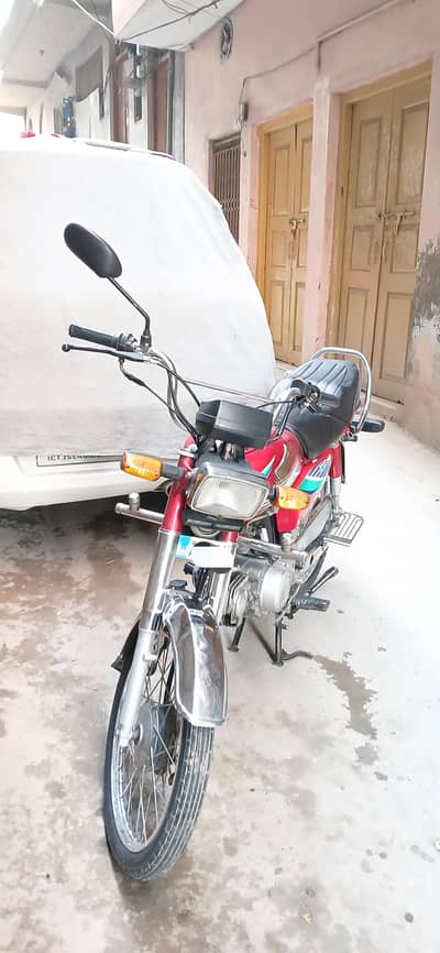 Honda CD-70 2017 model First Owner Original Documents