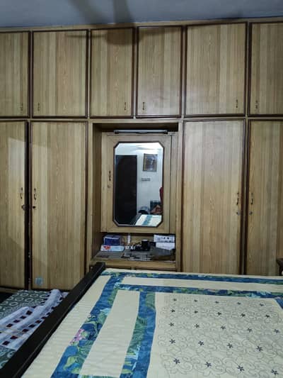 10 Marla Used House for sale in Faisal Town Block-B Lahore