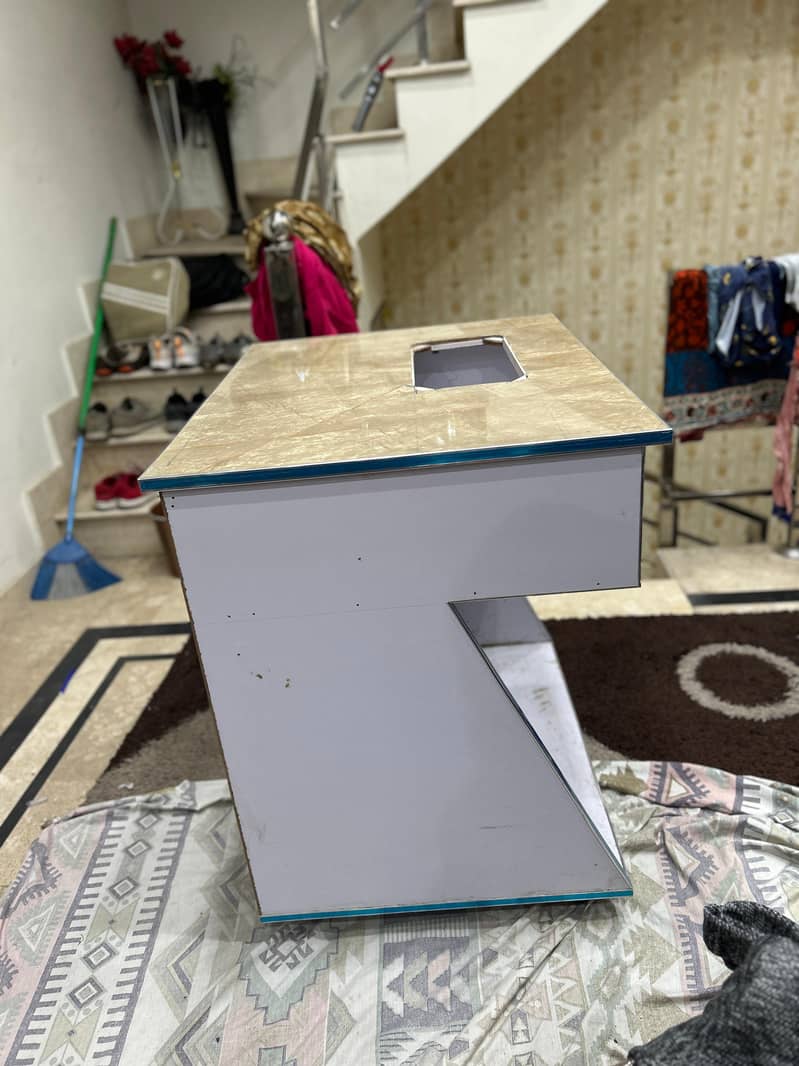 Stitching Machine Stand 4