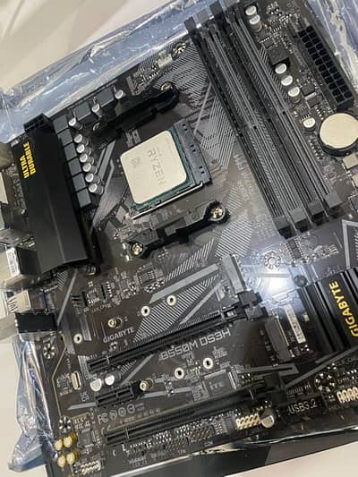 Ryzen 5 5600 with GIGABYTE B550M DS3H