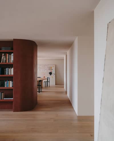 1400 Yards Office Use Bungalow For Rent In Immaculate Condition And A Large Garage With Capacity To Accommodate 15 Cars Easily Only For Reputable Organizations In Search Of A Spic And Span Property For Themselves | Office For Rent