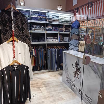 Need Salesman for Mens Casual Shop