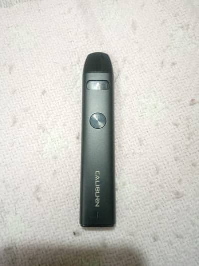 Caliburn A2 Pod with Box And Extra Quail Good Batery Health