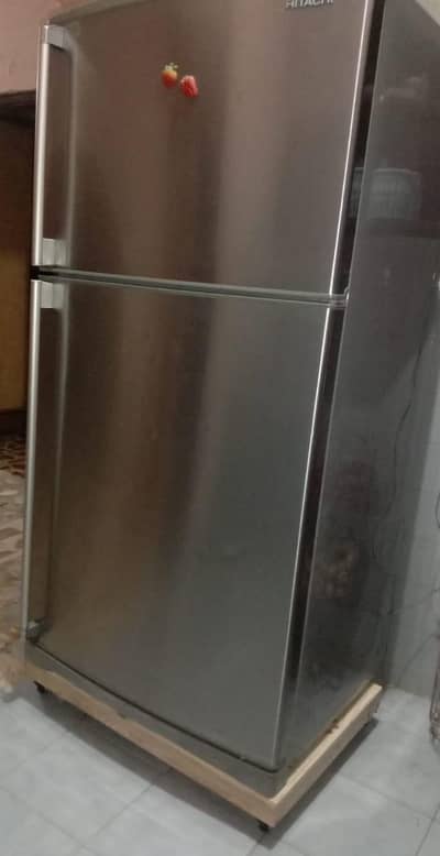 HITACHI FREEZER