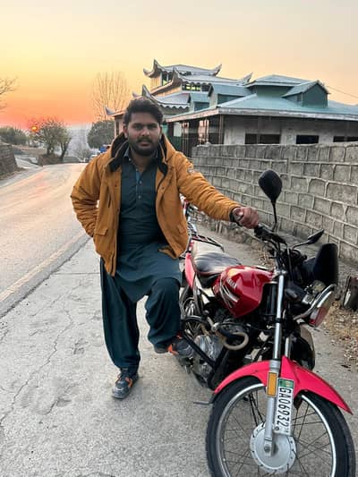 Yamaha yb125Z cc . . Allah ok ha bike