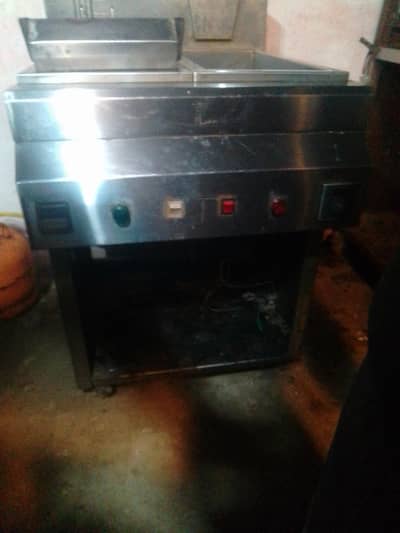 Fast Food ka muqamal saman for sale