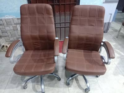 Boss , Rolling and Visitor Chairs For SALE