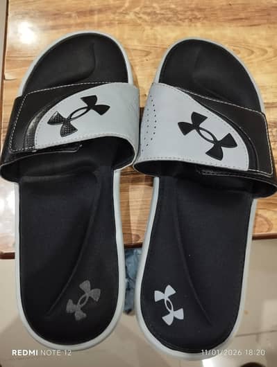 Underarmer Slipper