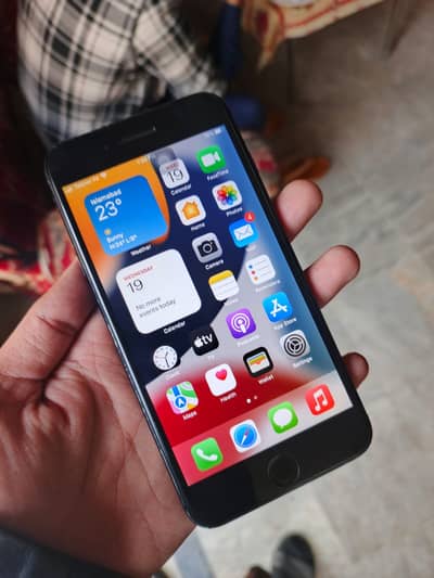 Iphone 7 plus non pta 32gb 0/3/0/4/0/5/1/0/7/6/5