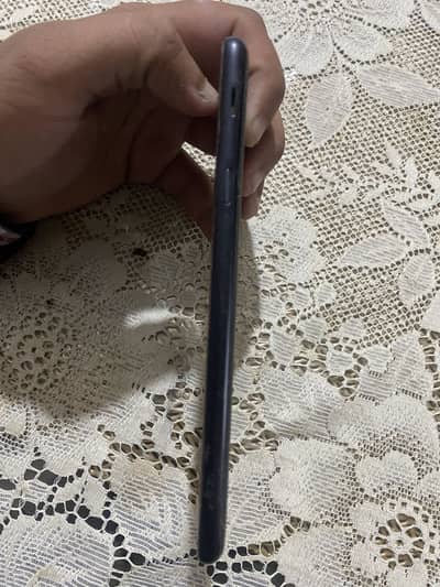 Samsung Galaxy J7 Max dual sim approved Kindly read description first.