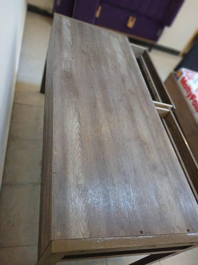 console + study  table 5