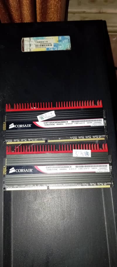 Corsair Dominator Gaming Ram 4+4=8gb 12gb(3x4gb) ddr3 2000mhz